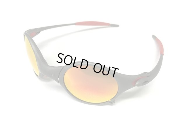 Photo12: MARS - Cardinal Red