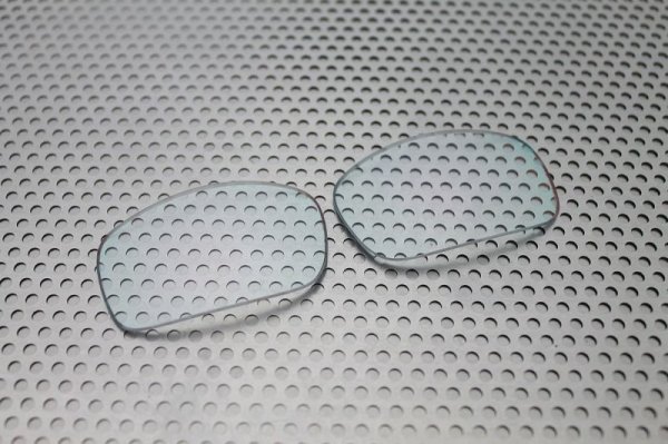 Photo1: X-SQUARED - Ruby Clear