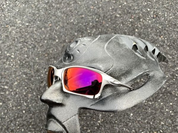 Photo2: X-SQUARED - Premium Red - NXT® EMBEDDED - Non Polarized