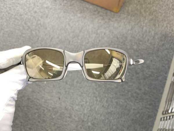 Photo13: X-SQUARED - Gold Varia - NXT® VARIA™ Photochromic