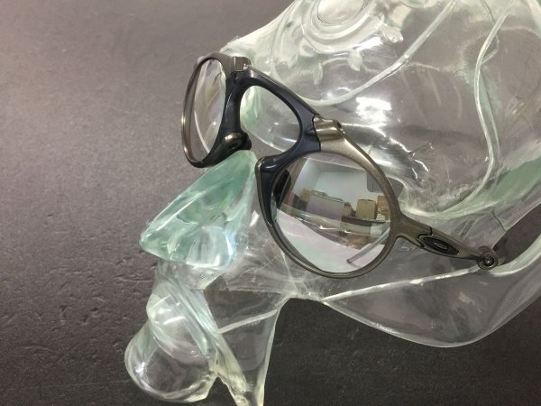 Photo8: MADMAN - Titanium Clear - NXT® VARIA™ Photochromic