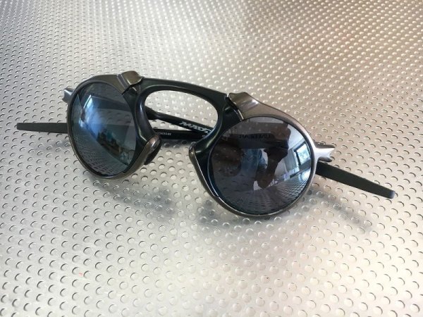 Photo2: MADMAN - Black - NXT® EMBEDDED Non-Polarized