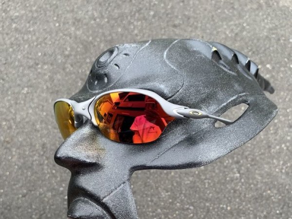 Photo9: ROMEO2 - Cardinal Red - Polarized