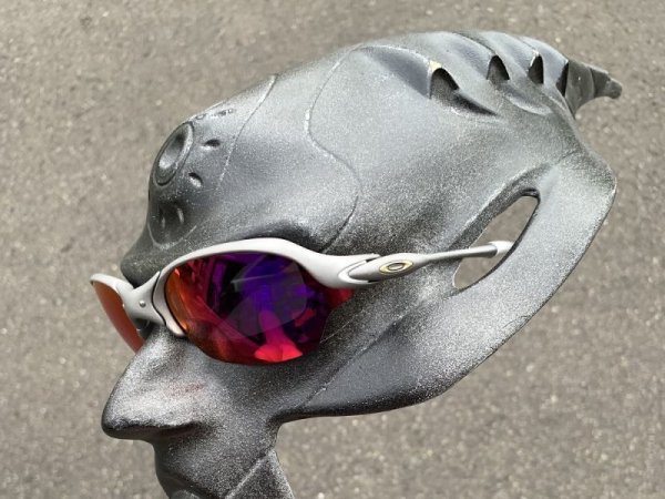 Photo17: ROMEO2 - Tanzanite - UV420