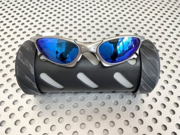 Photo8: PENNY - Saxe Blue - Polarized