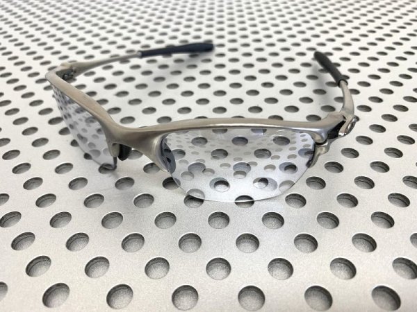 Photo5: HALF-X - Titanium Clear - NXT® VARIA™ Photochromic