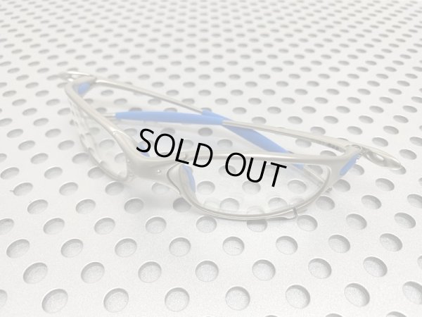 Photo2: JULIET Clear NXT® EMBEDDED Non-Polarized