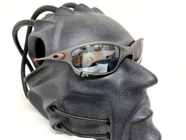 Photo10: JULIET - Liquid Metal - Polarized