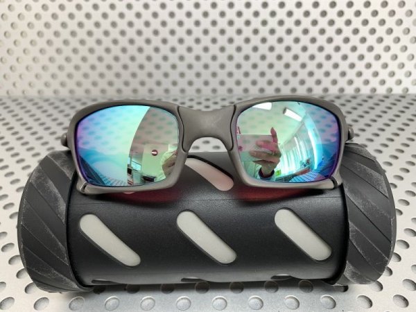 Photo10: X-SQUARED - HD Turquoise Blue