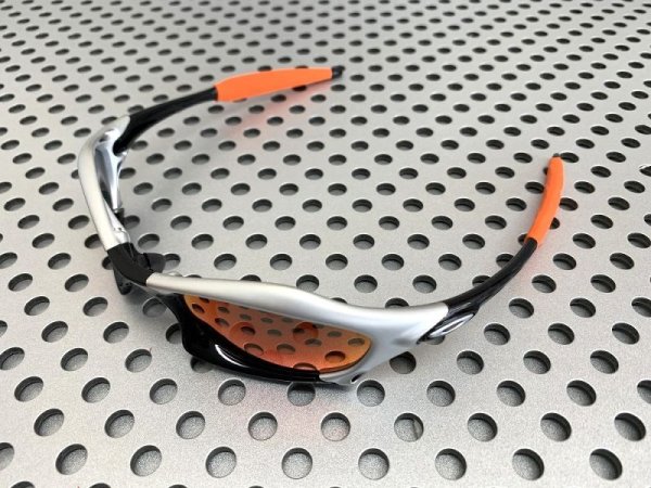 Photo17: SPLICE Ear socks