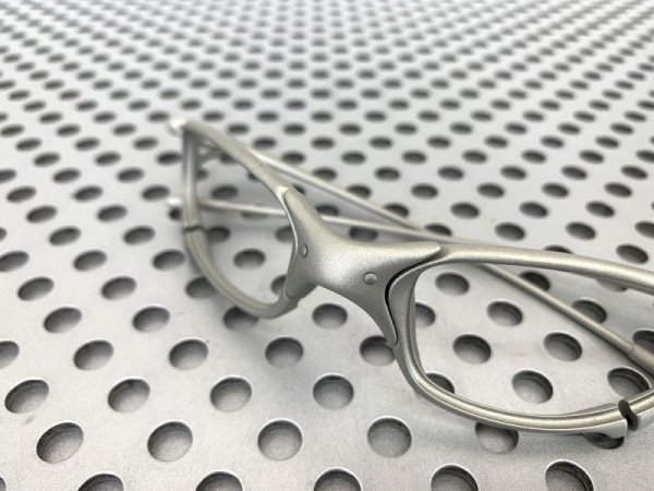 Photo8: Nose Bridge Pin for Juliet - Matte Silver