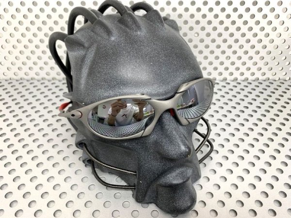 Photo4: ROMEO1 - Liquid Metal - Polarized