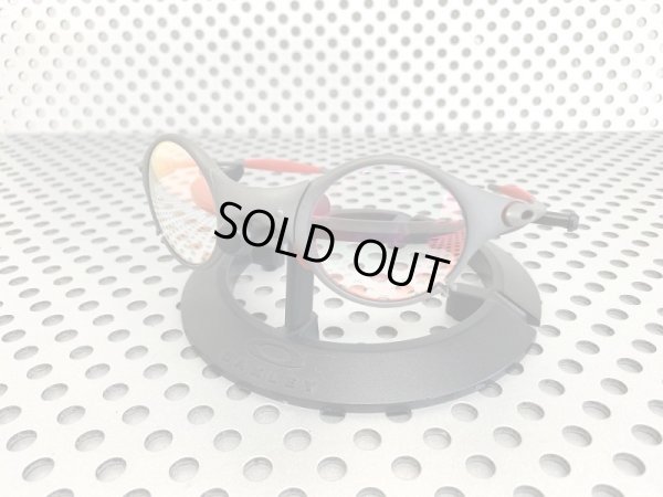 Photo5: MARS - Ruby Clear