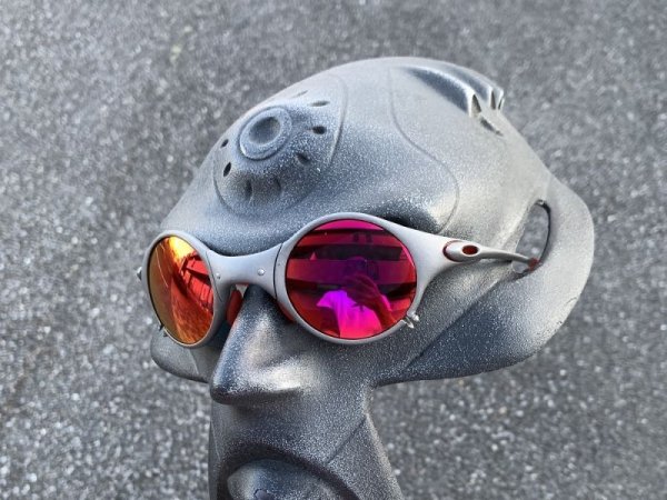 Photo9: MARS - Premium Red - UV420