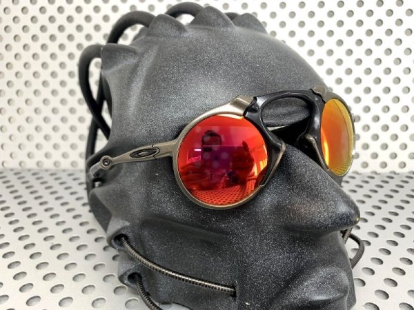 Photo8: MADMAN - Premium Red - UV420