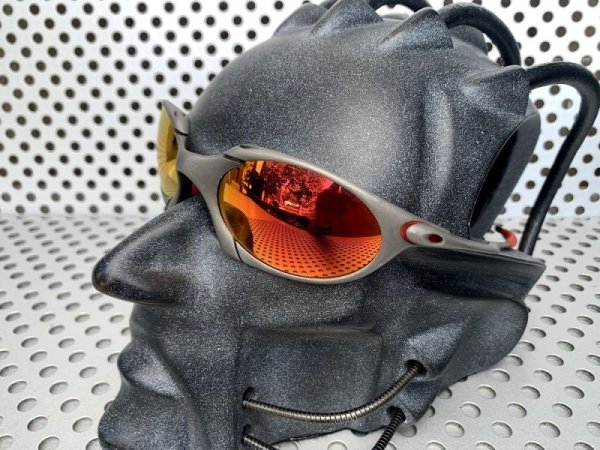 Photo14: ROMEO1 - Cardinal Red - Polarized