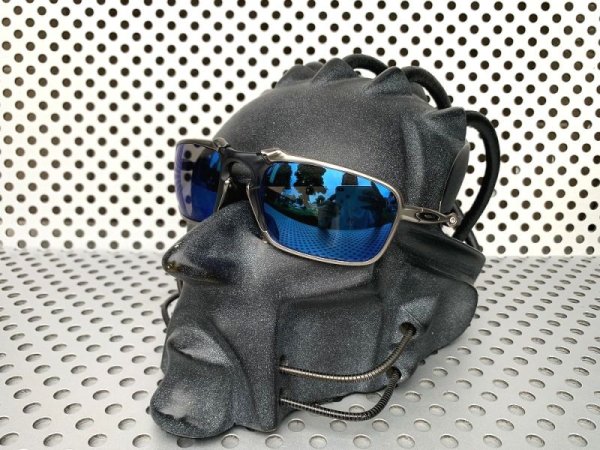 Photo8: BADMAN - ICE - NXT® POLARIZED VARIA™ Photochromic