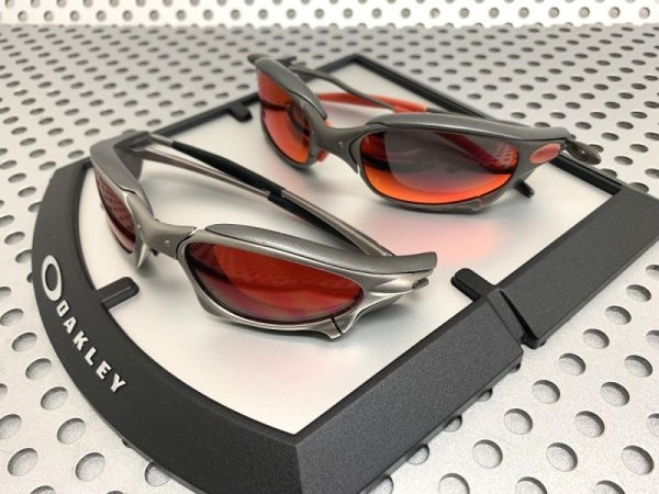 Photo5: Oakley Display Glorifier - Medium / Unused item