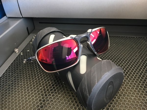 Photo4: BADMAN - Premium Red - NXT® EMBEDDED Non-Polarized