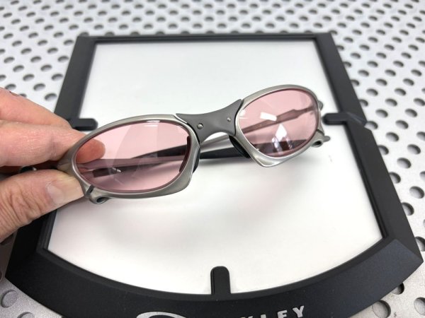 Photo8: PENNY - NXT HCD PLUS VARIA Photochromic Lenses