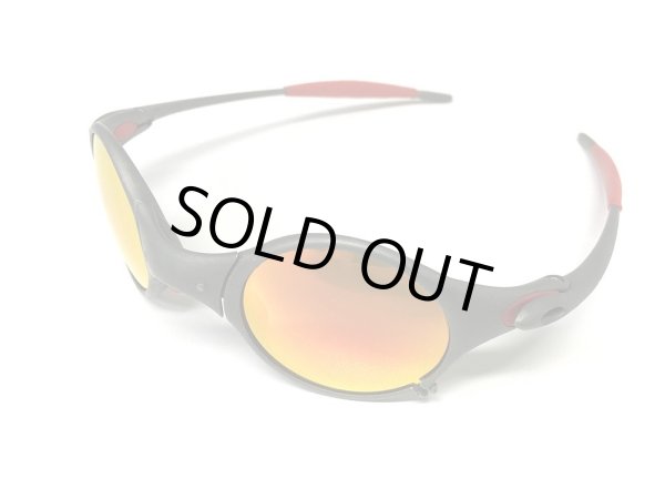 Photo12: MARS - Cardinal Red (12)