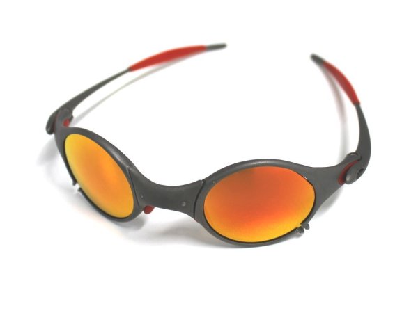 Photo11: MARS - Cardinal Red (11)