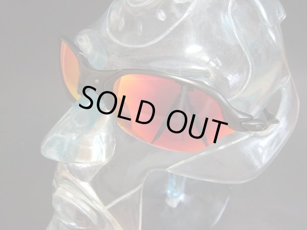 Photo14: ROMEO2 - Cardinal Red (14)