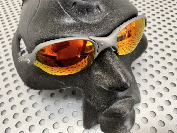 Photo7: ROMEO2 - Cardinal Red (7)