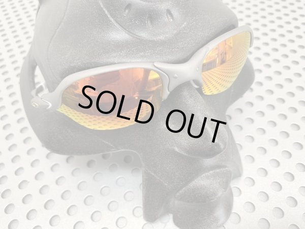 Photo7: ROMEO2 - Cardinal Red (7)