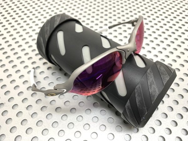 Photo2: ROMEO 2 - HD Red Mirror (2)