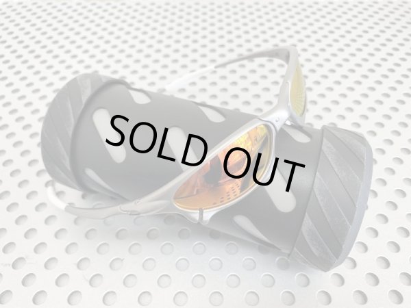 Photo8: PENNY - Cardinal Red (8)