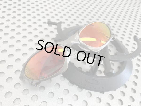 Photo9: PENNY - Cardinal Red (9)