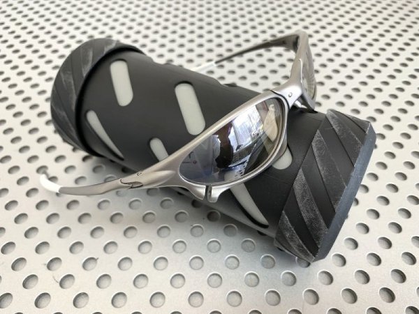 Photo7: PENNY - Titanium Clear (7)