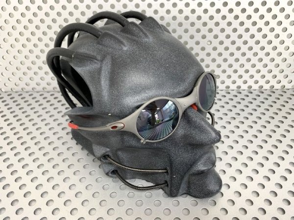 Photo15: MARS - Flash Black (15)