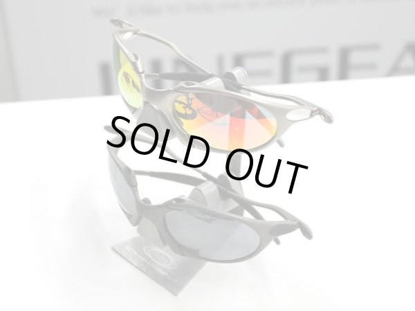 Photo2: Used / Oakley Sunglass Display Stand Aluminum 2 tier (2)