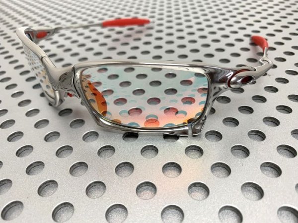 Photo3: X-SQUARED - Ruby Clear (3)