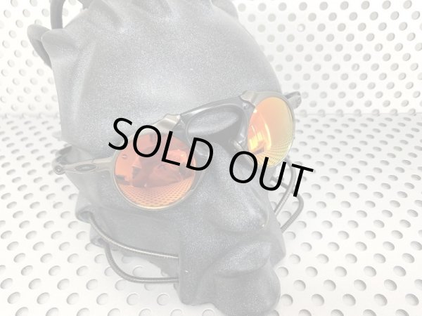 Photo7: MADMAN - Cardinal Red (7)