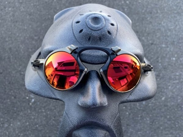 Photo2: MADMAN - Premium Red - UV420 Polarized (2)