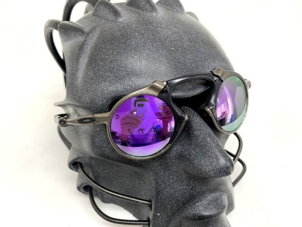 Photo8: MADMAN - Violet (8)