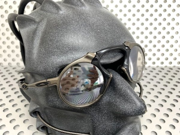 Photo9: MADMAN - Titanium Clear (9)