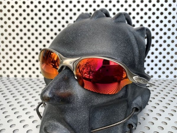 Photo11: ROMEO2 - Premium Red - UV420 Polarized (11)