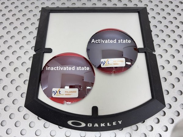 Photo2: NXT Polarized Photochromic Lenses - Silver Mirror / Antifog (2)