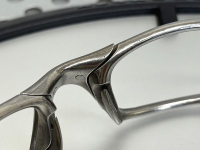 Photo3: Oakley Juliet Polished 1st Generation / Frame Only (Not included lenses and rubber parts) Free Shipping