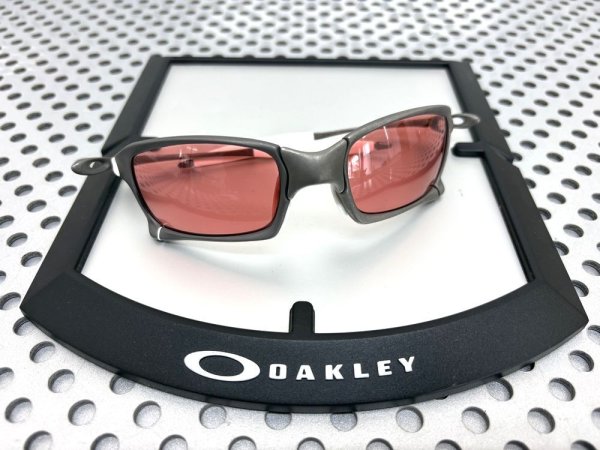 Photo12: X-SQUARED- NXT HCD PLUS VARIA Photochromic Lenses (12)