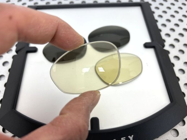 Photo3: X-METAL XX - Daynite - NXT® VARIA™ Photochromic (3)