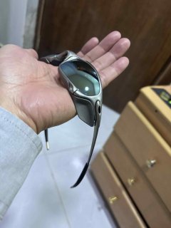 Review293 - submitted image1
