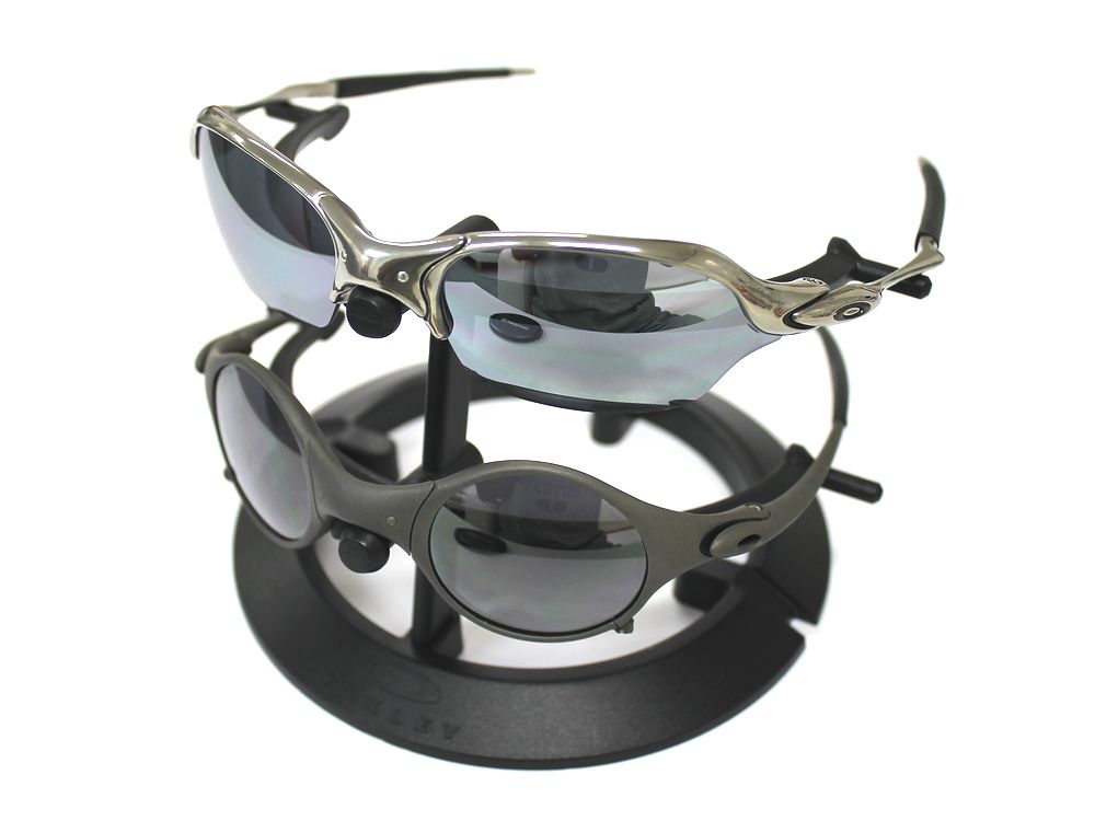 oakley display stand