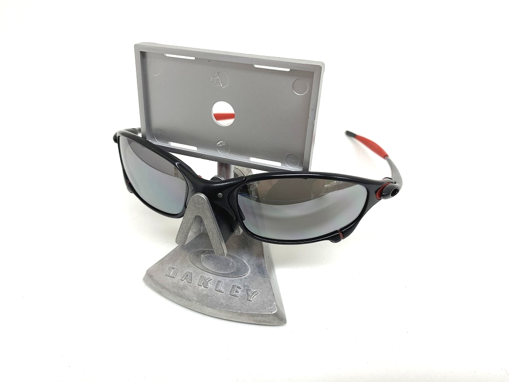 Oakley glasses holder on sale